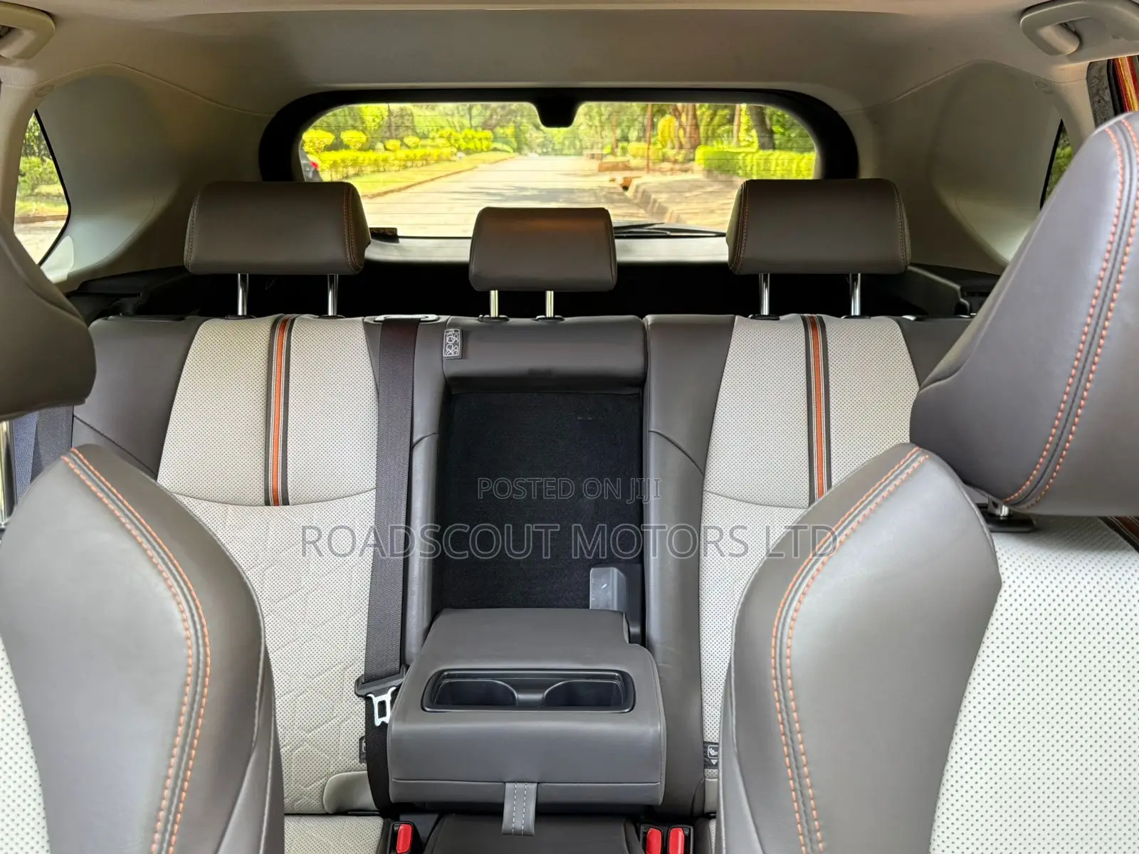 Toyota RAV4 2019 Red