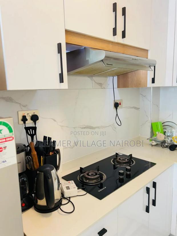 Nice 1bedroom Airbnb in Kilimani. - thumbnail 4