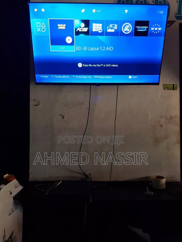 Playstation 4 - main view