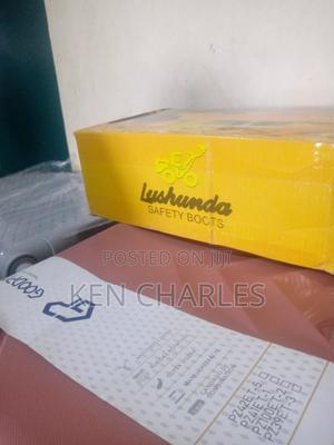 . Ultimate Protection Safety Boots - thumbnail 2