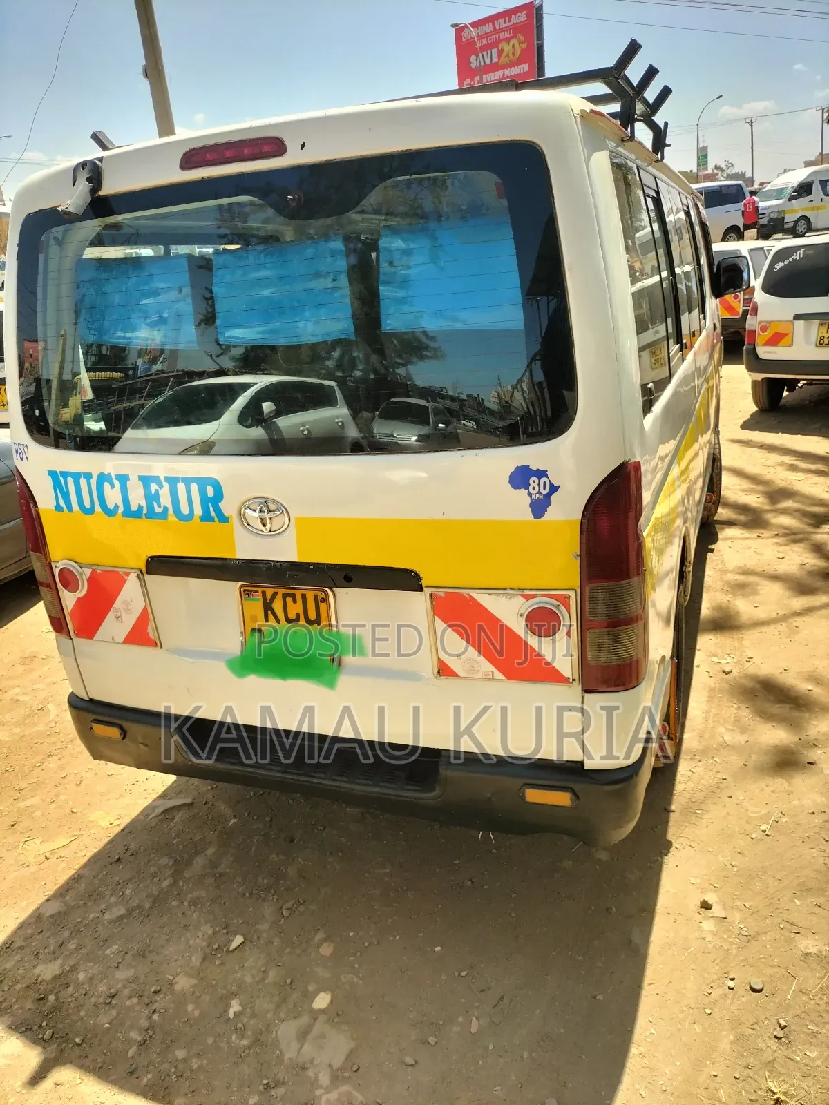 Toyota HiAce 2012 White