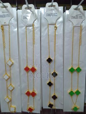 Van-Cleef Stainless Chains - thumbnail 2