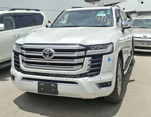 Toyota Land Cruiser 3.5 Petrol 4WD 2021 White