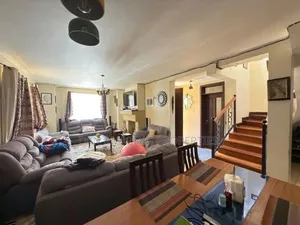 4bdrm Maisonette in Langata for sale