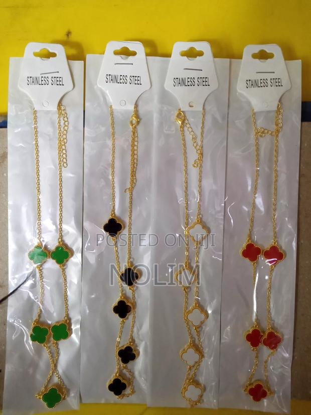 Van-Cleef Stainless Chains - thumbnail 3