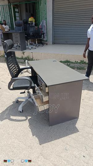 Office Desk & Chair With Headrest – Complete Workspace Set - main view