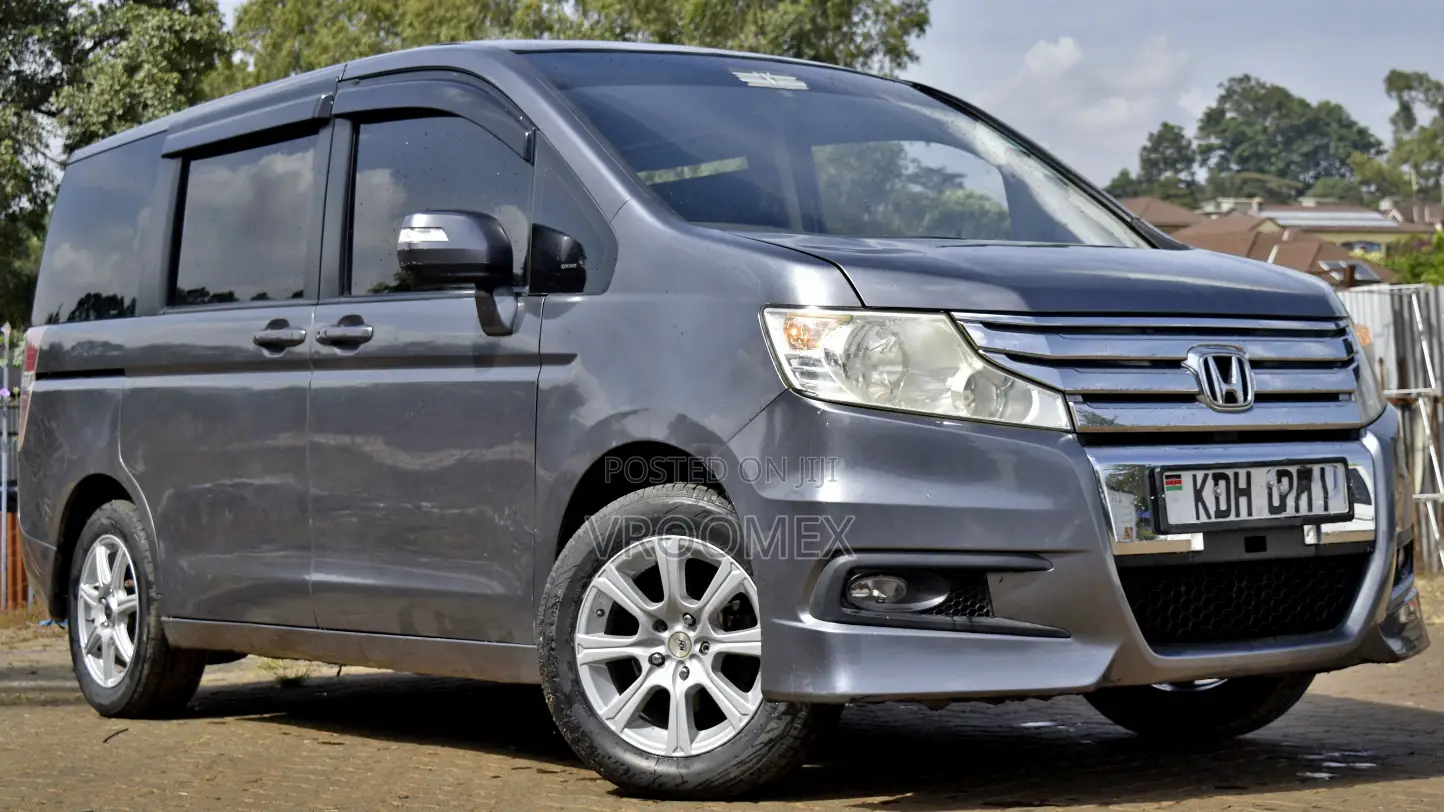 Honda Stepwgn 2014 Gray