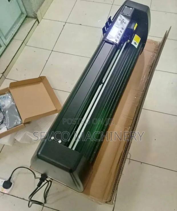 Heavy Duty 2 Feet Plotter Machine - thumbnail 2