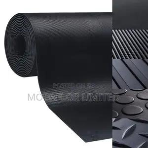 Durable Ribbed Safety Mat for Busy Areas