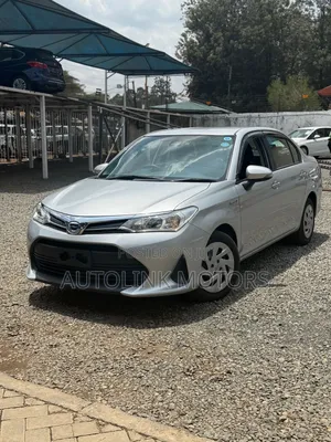 Toyota Axio 1.5 Hybrid 2WD 2019 White