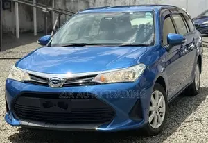 Toyota Corolla Fielder 2018 Blue