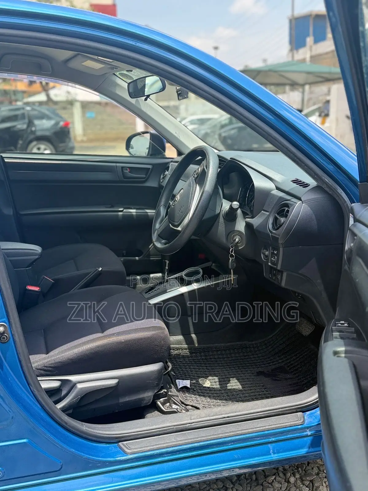 Toyota Corolla Fielder 2018 Blue
