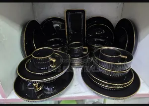 32pc Black Gold Dinner Set