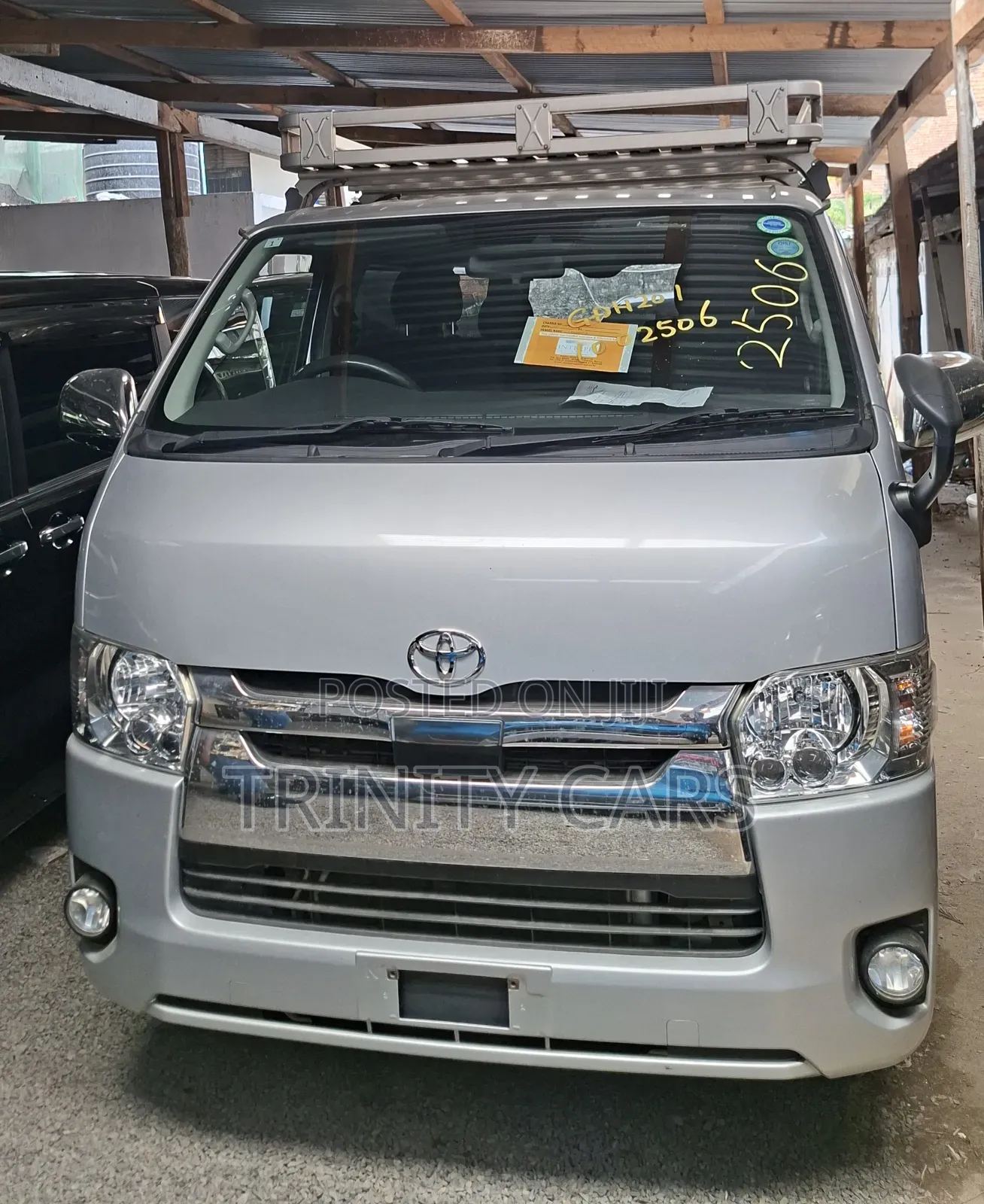 Toyota HiAce 2019 Silver
