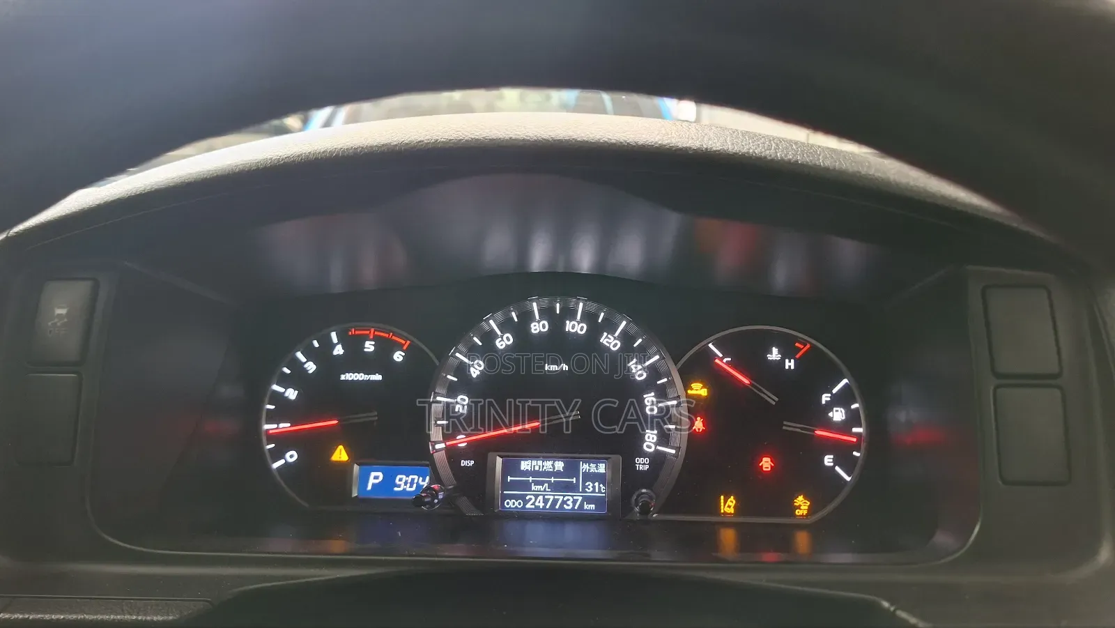 Toyota HiAce 2019 Silver
