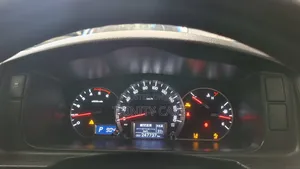 Toyota HiAce 2019 Silver