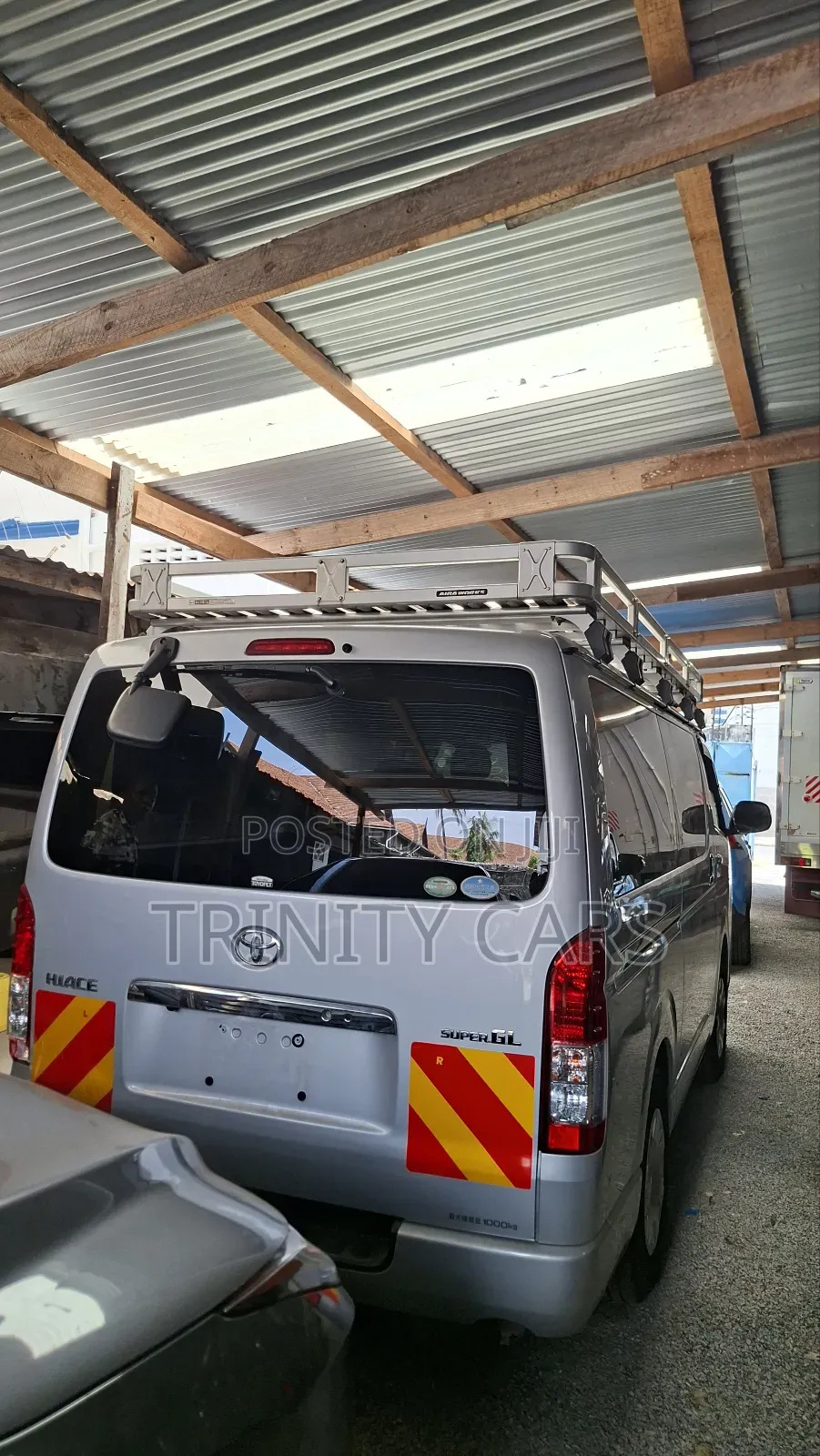 Toyota HiAce 2019 Silver