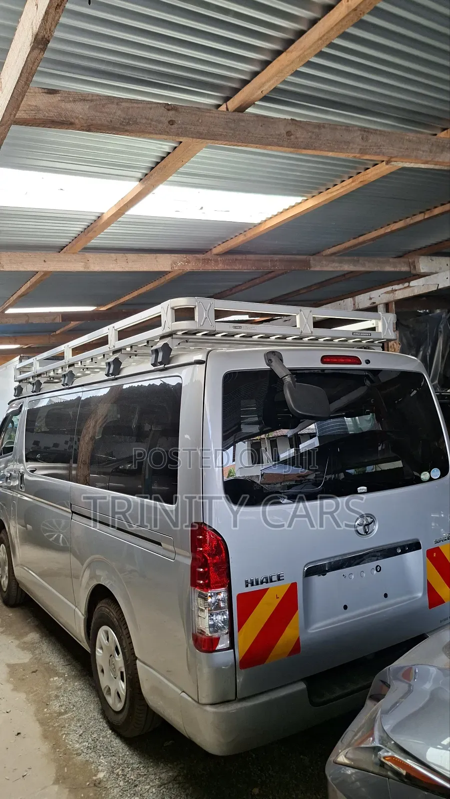 Toyota HiAce 2019 Silver