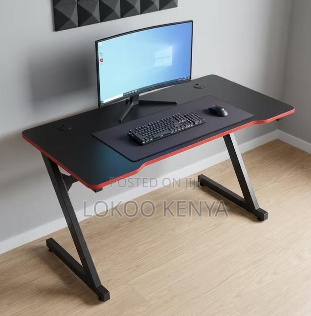 Office Desk; 1.2 M Unlighted-Non Adjustable Gaming Desk