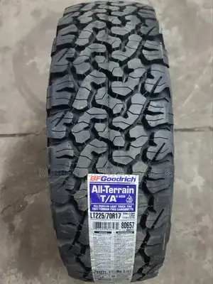 225/70 R17 Bf Goodrich Tyres a/Tk02 Made in U.S.A