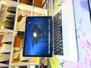 Laptop Apple MacBook Pro 2015 8GB Intel Core I5 SSD 256GB