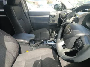 Toyota Hilux SR HI-Rider 2019 Gray