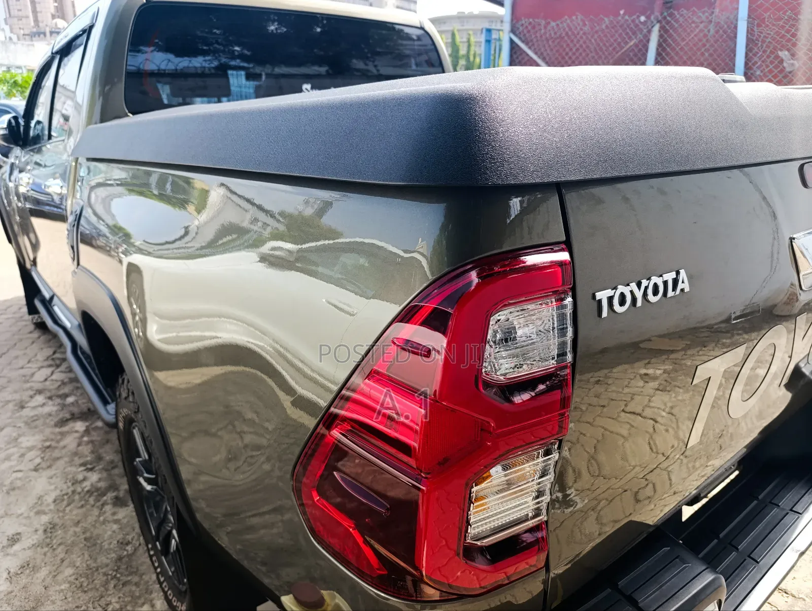 Toyota Hilux SR HI-Rider 2019 Gray