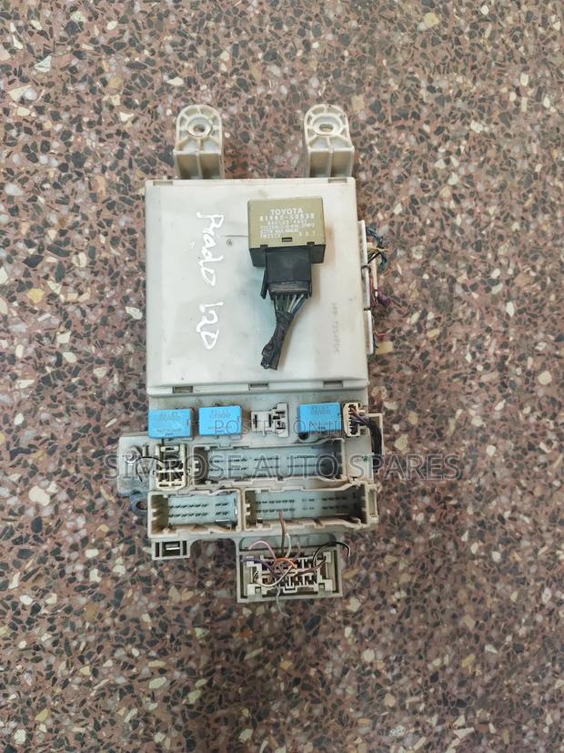 BCM/Fusebox Prado Land Cruiser J120 - thumbnail 3