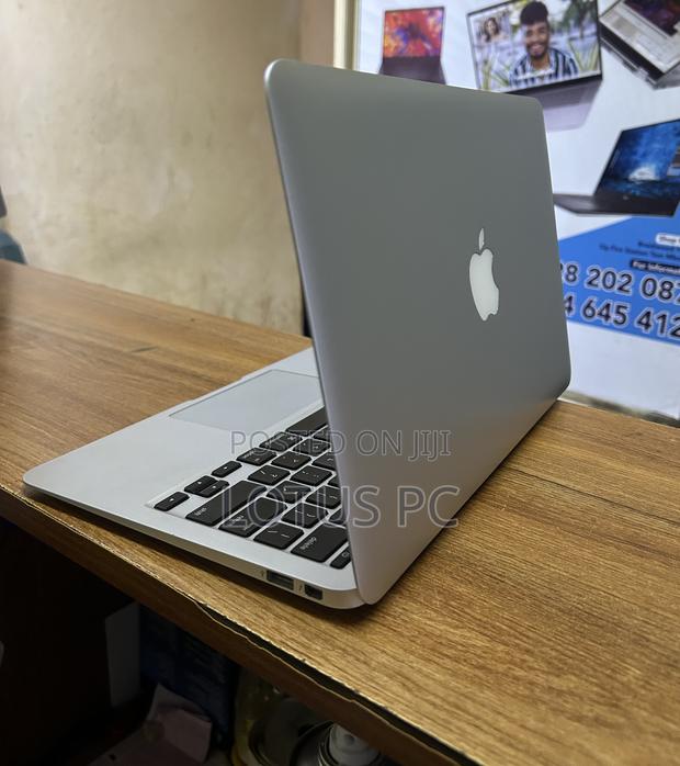 Laptop Apple MacBook 2015 8GB Intel Core i5 SSD 128GB - thumbnail 3