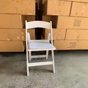 Home Chair; Premium Foldable Chair For Outdoor Dining And Gatherings