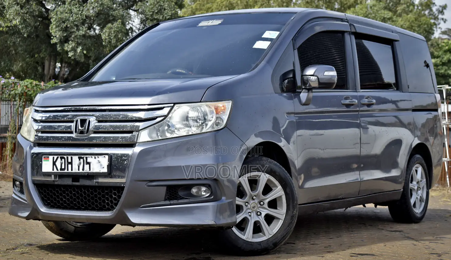 Honda Stepwgn 2014 Gray