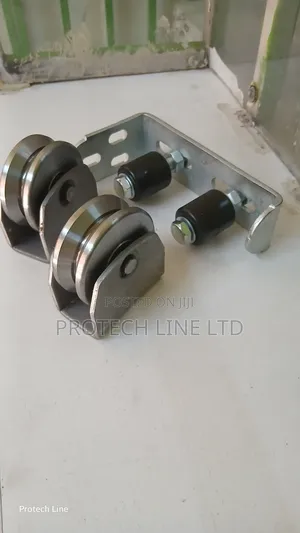Sliding Gate Rollers Kit With Gate Guides Plus L Bracket