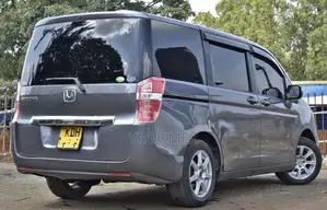 Honda Stepwgn 2014 Gray
