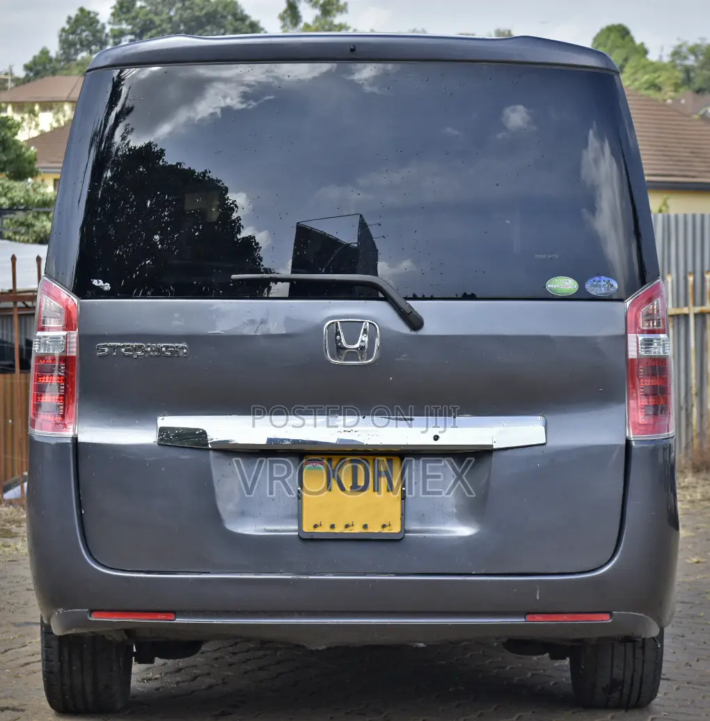 Honda Stepwgn 2014 Gray