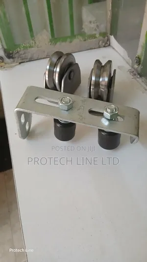 Slide Gate Rollers With L Post Bracket