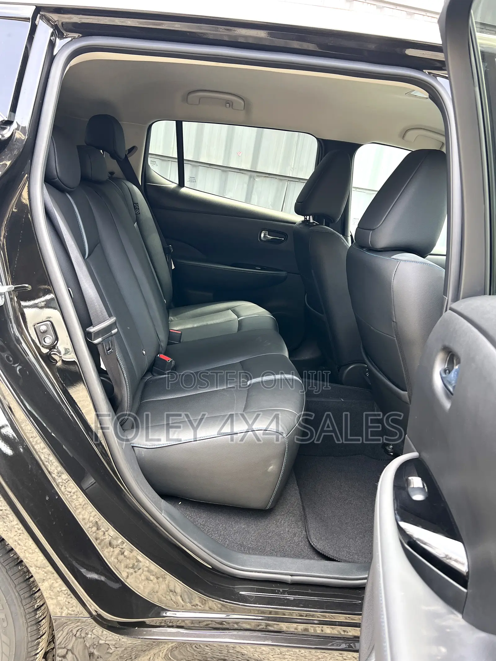 Nissan Leaf S 2021 Black