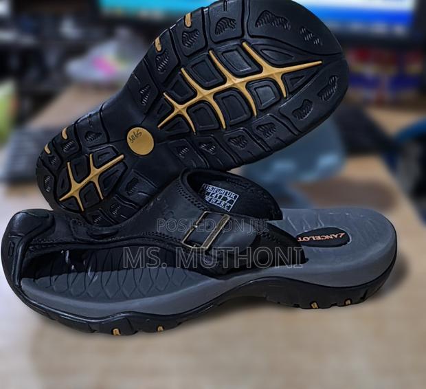 Quality Thick Sole Men’S Sandals 40-45 - main view