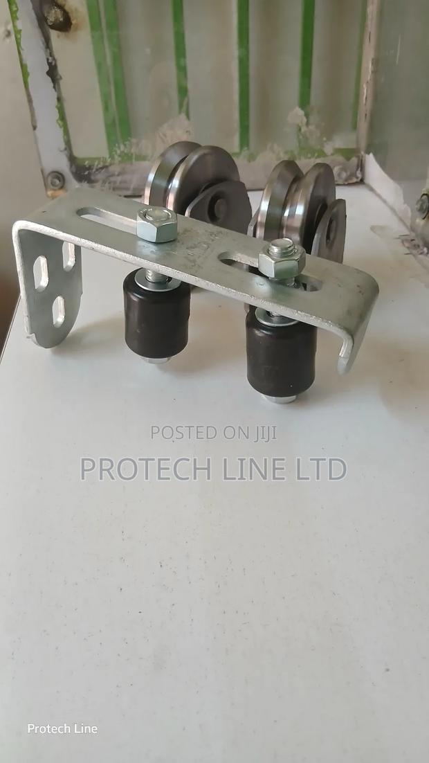 Sliding Gate Wheels And Gate Hardware Accessories - main view