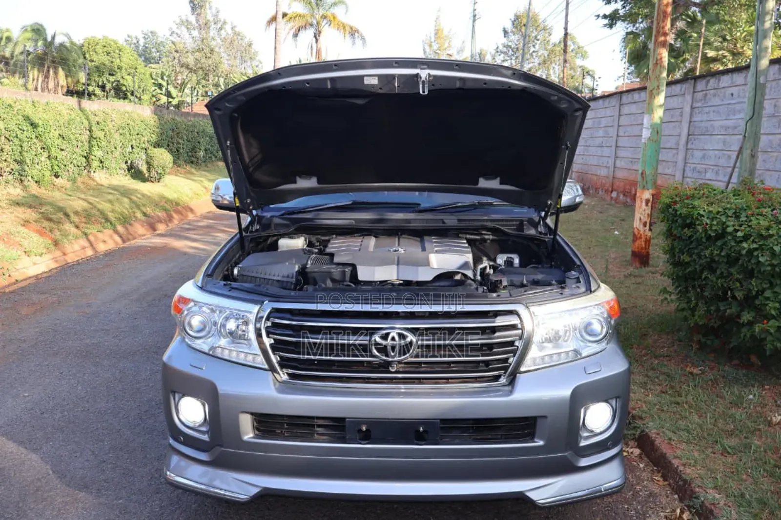 Toyota Land Cruiser 2015 Silver