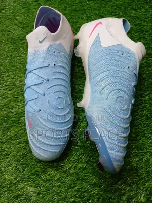 Nike Phantom Black Pack Luna Gx Football Boots