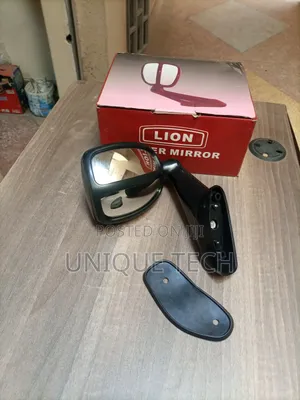 Prado 95 Front Bonnet Mirror(Fits Most Cars)