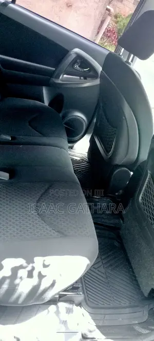Toyota Vanguard 2011 Burgundy