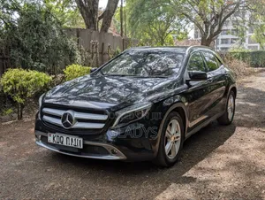 Mercedes-Benz GLA 250 2017 Black