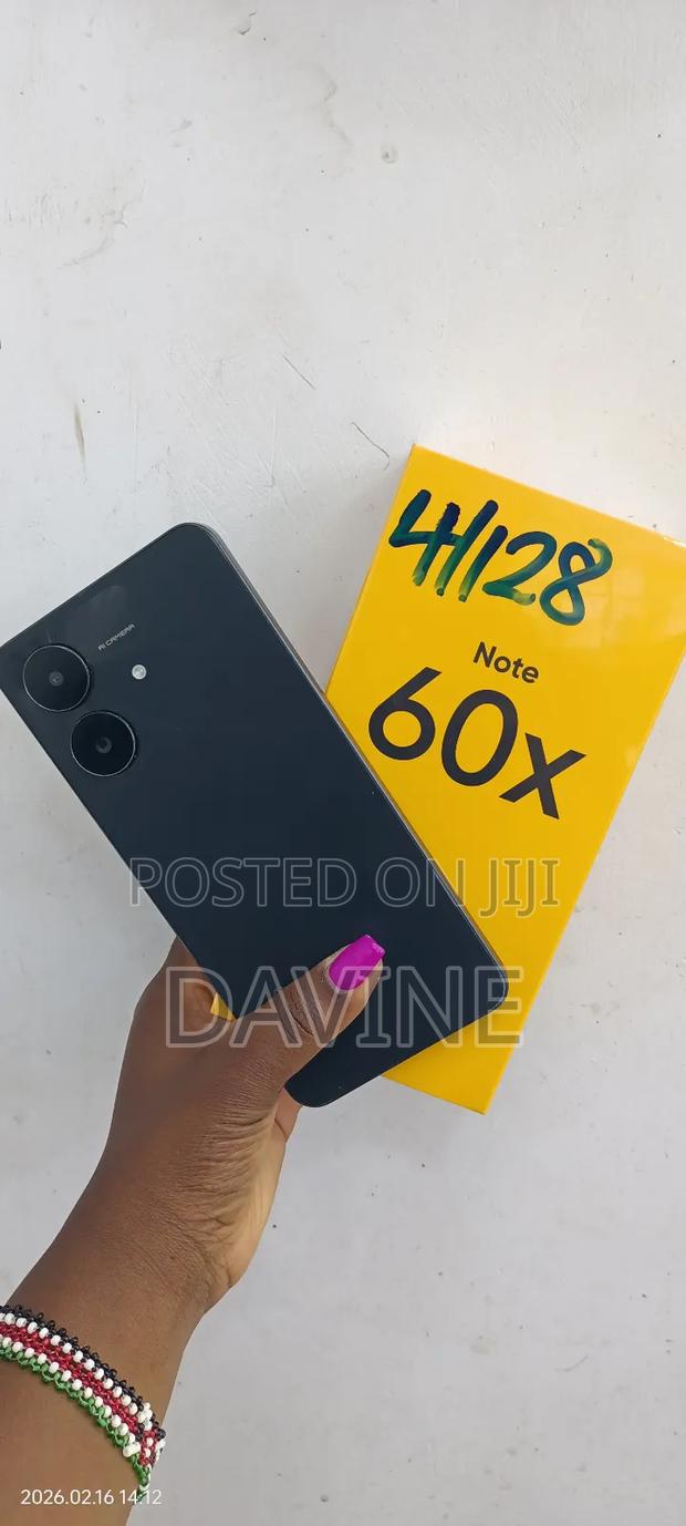 New Realme Note 60 128 GB Black - main view