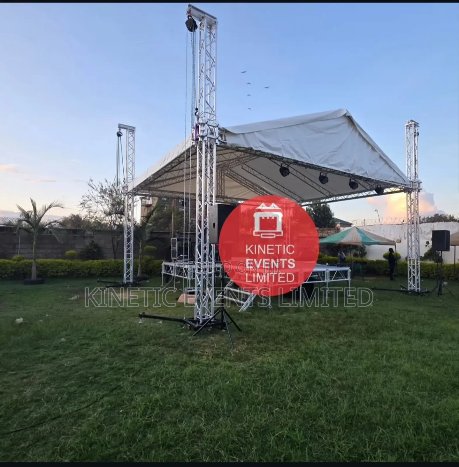 Truss System For Hire.