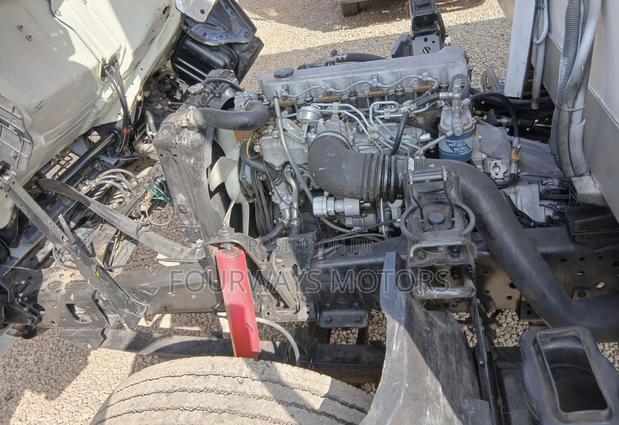 Refrigerator Truck - thumbnail 13