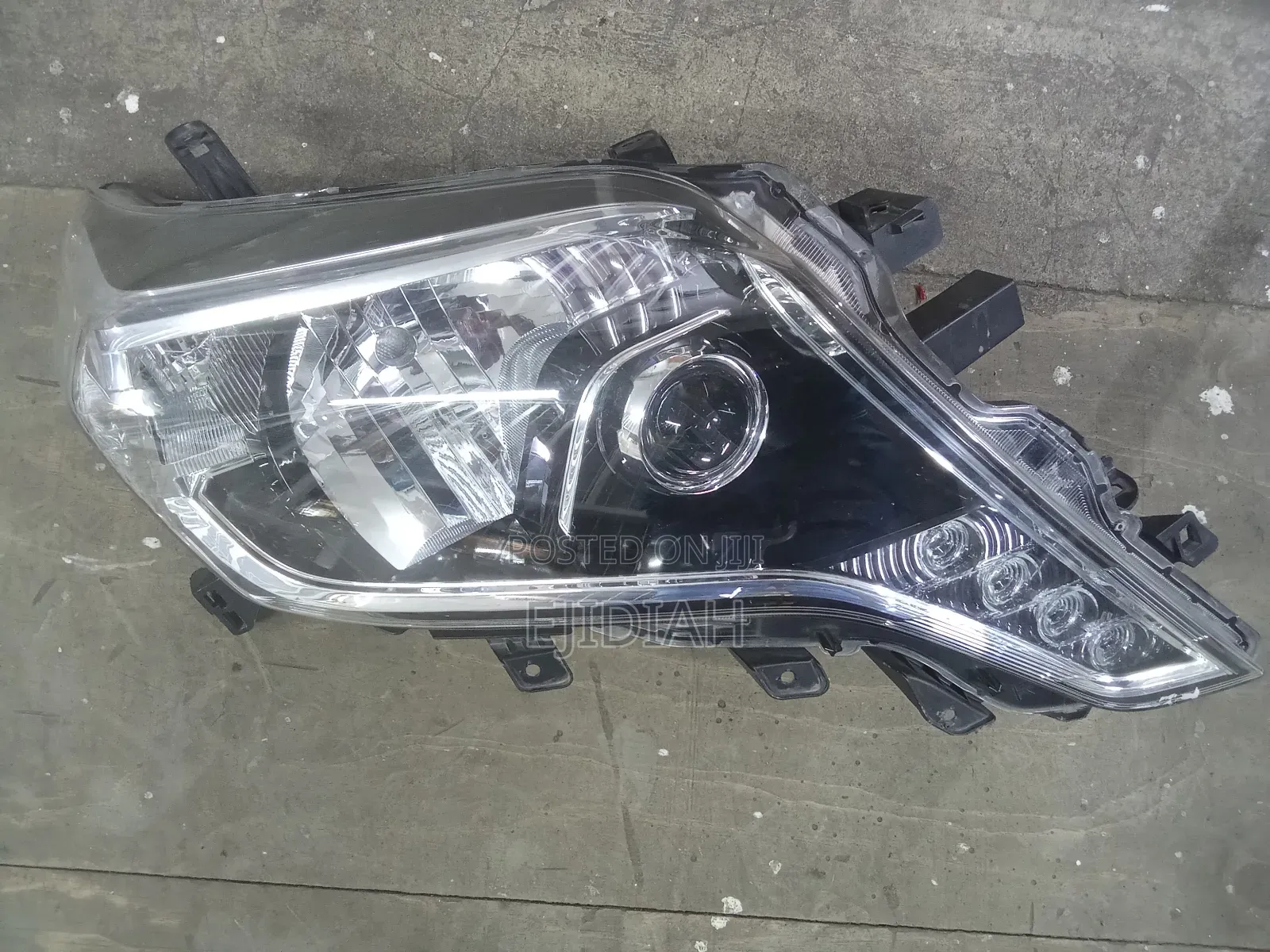 Prado 165 Headlights