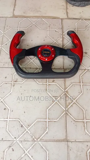Half Deep Dish Momo Steering Wheel