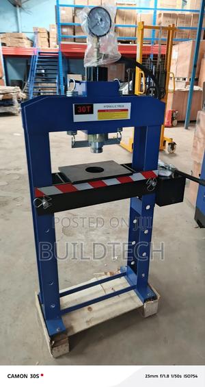 30t Heavy Duty Workshop Press - thumbnail 2