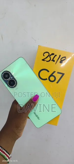 New Realme C67 256 GB Green